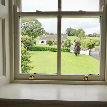 B&B Cartron House