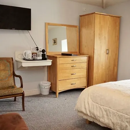 Bed & Breakfast Cartron House