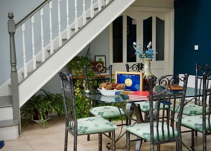 Frühstückspension Cartron House 3*