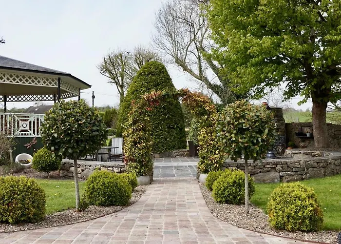 Frühstückspension Cartron House 3*